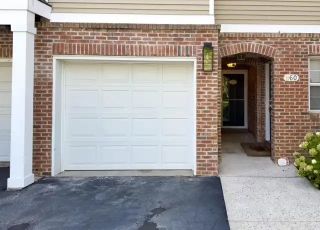 Property at 858 Nittany Ct, Allentown, PA, 18104, 2 beds, 2 baths, [object Object]