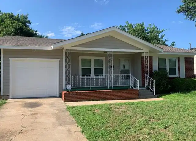Property at 805 W Hammond St, Fort Worth, TX, 76115, 2 beds, 1 bath, [object Object]