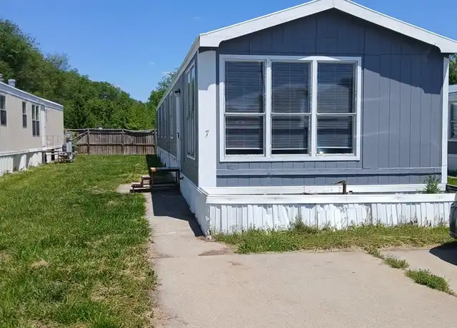 Property at 2524 Commonwealth Dr Unit 07, Junction City, KS, 66441, 3 beds, 2 baths, [object Object]