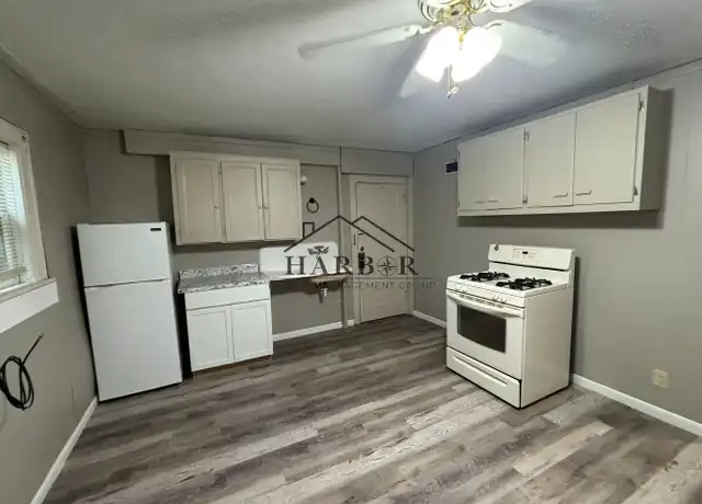Property at 1215 Saint John Ave Unit 6, Albert Lea, MN, 56007, 0 beds, 1 bath, [object Object]