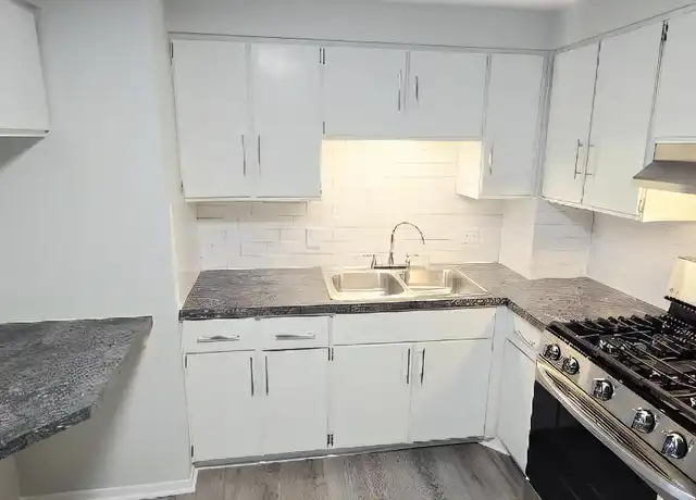 Property at 11011 S Lloyd Dr, Worth, IL, 60482, 2 beds, 1 bath, [object Object]