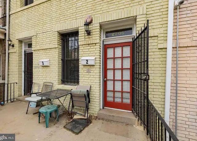 Property at 2706 Ontario Rd NW Unit 2, Washington, DC, 20009, 2 beds, 1 bath, [object Object]