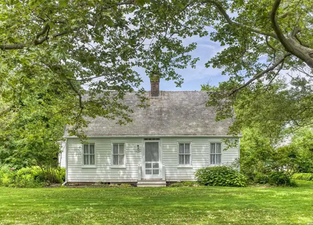 Property at 790 Oyster Ponds Ln, Orient, NY, 11957, 3 beds, 1 bath, [object Object]