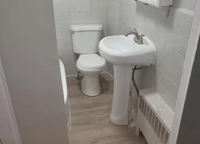 Property at 338 W 2nd St, Waynesboro, PA, 17268, 2 beds, 1 bath, [object Object]