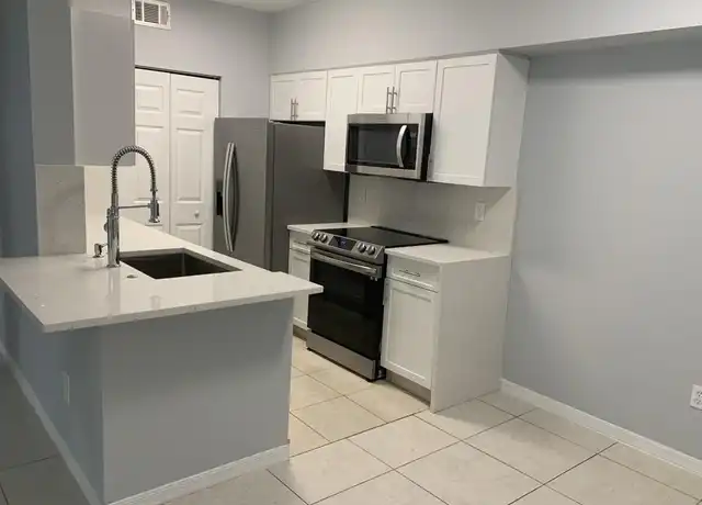 Property at 10300 Fox Trail Rd S #808, West Palm Beach, FL, 33411, 3 beds, 2 baths, [object Object]