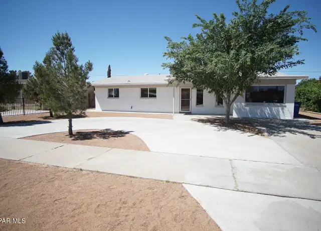Property at 4573 Bobolink Way, El Paso, TX, 79922, 2 beds, 2.5 baths, [object Object]