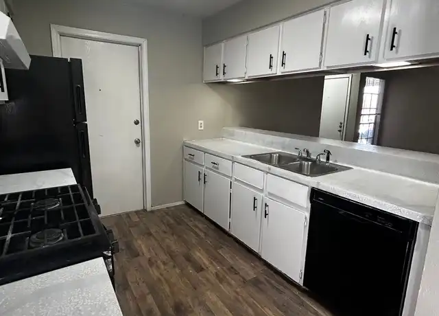 Property at 6603 Deatonhill Dr Unit B, Austin, TX, 78745, 3 beds, 2 baths, [object Object]