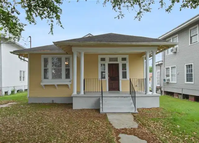 Property at 4211 S Broad St, New Orleans, LA, 70125, 3 beds, 1.5 baths, [object Object]