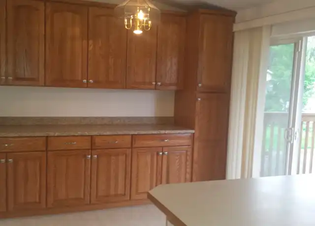 Property at 17922 67th Ave E, Puyallup, WA, 98375, 4 beds, 3 baths, [object Object]