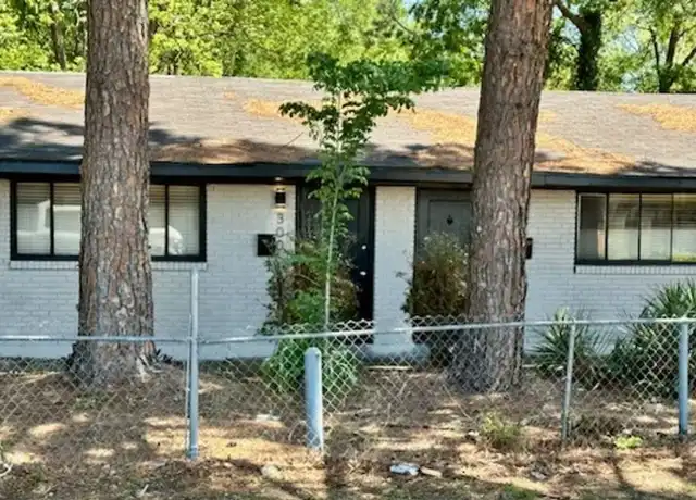 Property at 3002 N West St Unit 3004, Jackson, MS, 39216, 1 bed, 1 bath, [object Object]