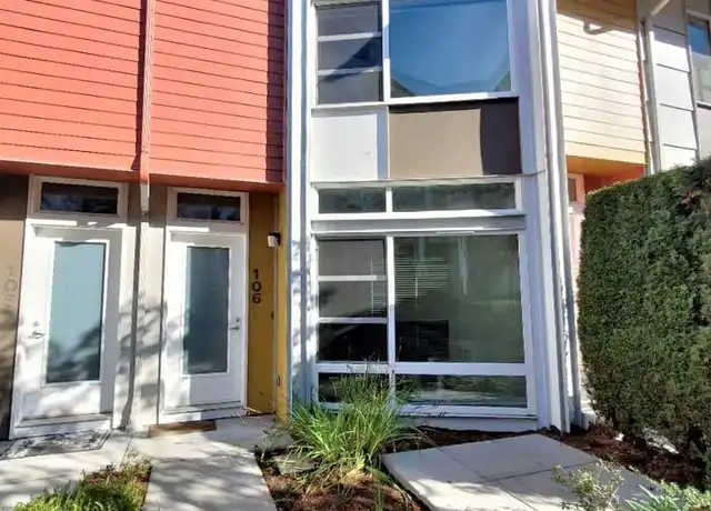 Property at 15160 NE 81st Way #106, Redmond, WA, 98052, 2 beds, 1.5 baths, [object Object]