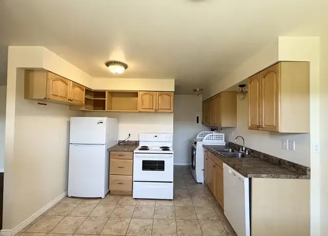 Property at 2035 E 2700 S, Salt Lake City, UT, 84109, 2 beds, 1 bath, [object Object]