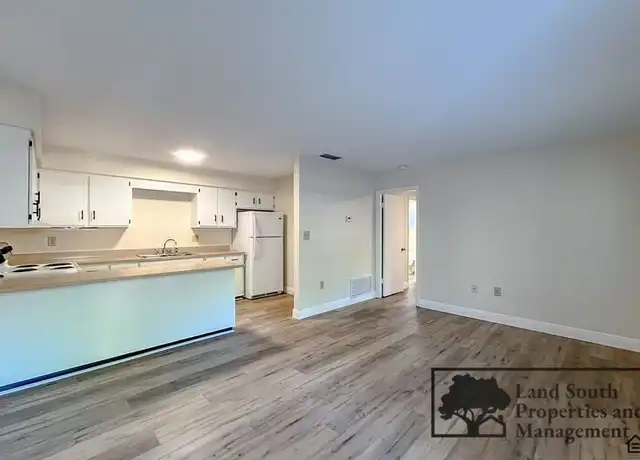 Property at 815 W Carole St Unit 7, Lakeland, FL, 33803, 1 bed, 1 bath, [object Object]