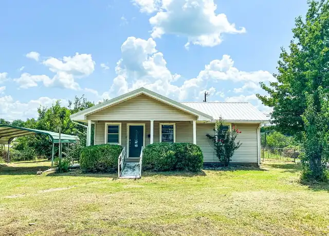 Property at 817 W Walnut St, Drumright, OK, 74030, 2 beds, 1 bath, [object Object]
