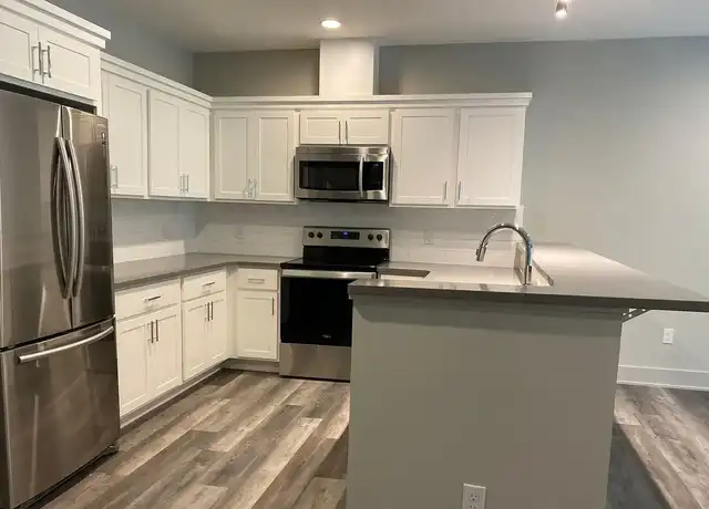 Property at Farrell Communities at Sandy Hook - 6 Farrell Ct, Sandy Hook, CT, 06482, 1-2 bed, 1-2 bath, [object Object]