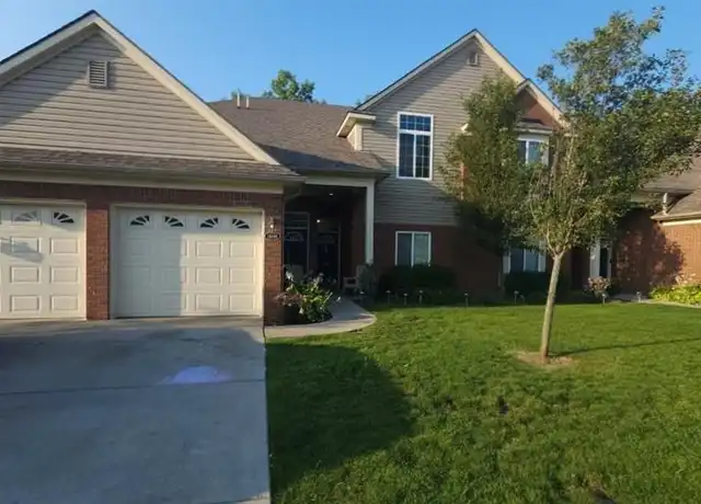 Property at 14261 Shadywood Dr, Sterling Heights, MI, 48312, 2 beds, 2 baths, [object Object]
