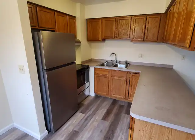 Property at 51591 County Road 109, Elkhart, IN, 46514, 2 beds, 1 bath, [object Object]