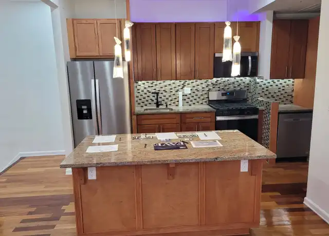 Property at 953 Thomas S Boyland St Unit 2nd fl, Brooklyn, NY, 11212, 3 beds, 1 bath, [object Object]