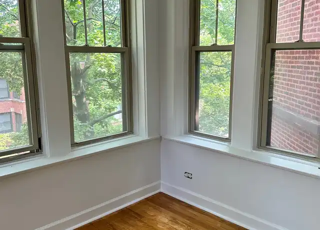 Property at 6948 S Crandon Ave Unit 3S, Chicago, IL, 60649, 1 bed, 1 bath, [object Object]