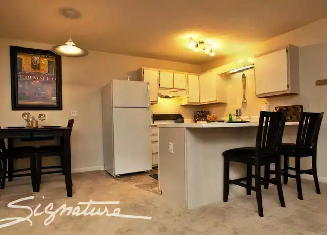 Property at 629 Creek Ridge Rd Unit 639-C, Greensboro, NC, 27406, 1 bed, 1 bath, [object Object]
