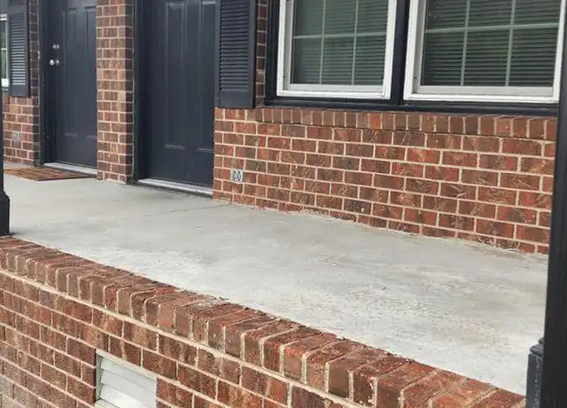 Property at 1008 Brownlea Dr, Greenville, NC, 27858, 2 beds, 1 bath, [object Object]
