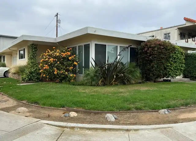 Property at 530 Avenue F Unit A, Redondo Beach, CA, 90277, 2 beds, 1 bath, [object Object]