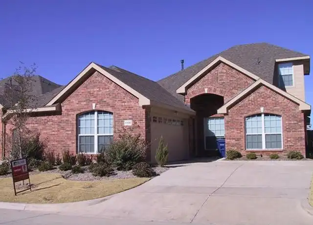 Property at 8108 Lonesome Spur Trl, McKinney, TX, 75070, 4 beds, 2 baths, [object Object]