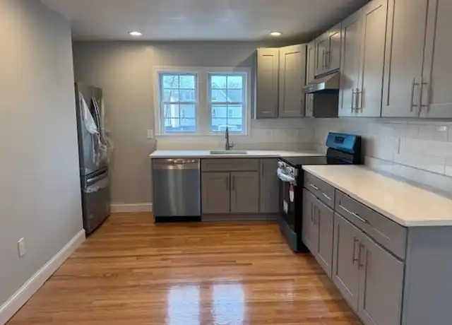 Property at 1553 Blue Hill Ave Unit 3, Mattapan, MA, 02126, 4 beds, 2 baths, [object Object]