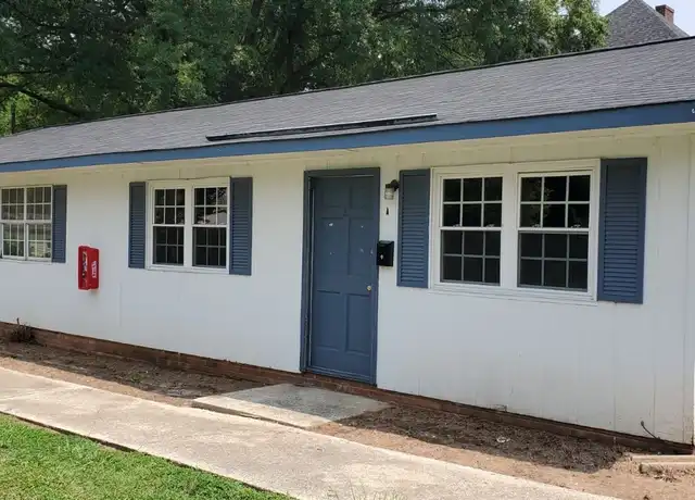 Property at 1946 Spring Garden St Unit B, Greensboro, NC, 27403, 1 bed, 1 bath, [object Object]