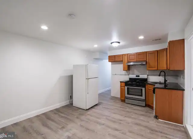 Property at 1726 Pine St Unit 1R, Philadelphia, PA, 19103, 2 beds, 1 bath, [object Object]