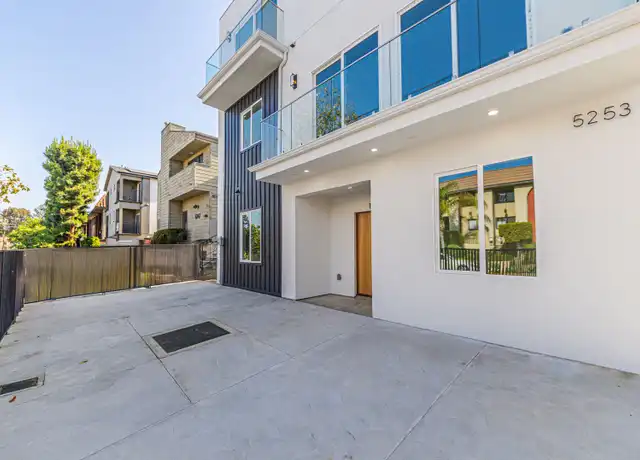 Property at 5253 Agnes Ave #1, North Hollywood, CA, 91607, 5 beds, 5 baths, [object Object]