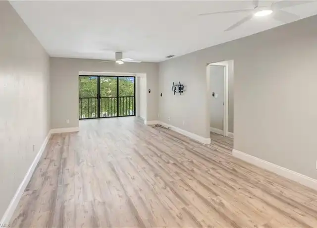 Property at 228 Fox Glen Dr #3310, Naples, FL, 34104, 2 beds, 2 baths, [object Object]