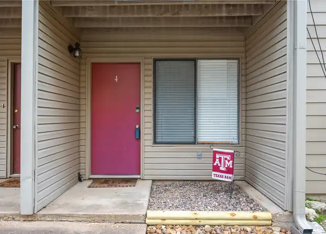 Property at 1902 Dartmouth St Unit Q4, College Station, TX, 77840, 2 beds, 1.5 baths, [object Object]