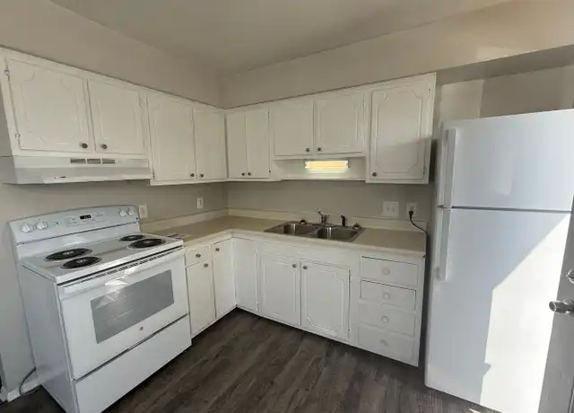 Property at 2860 Taft Ave SW Apt 16, Wyoming, MI, 49519, 3 beds, 1.5 baths, [object Object]