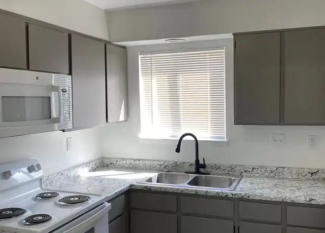 Property at 2345 Butte St Unit H, Redding, CA, 96001, 2 beds, 1 bath, [object Object]