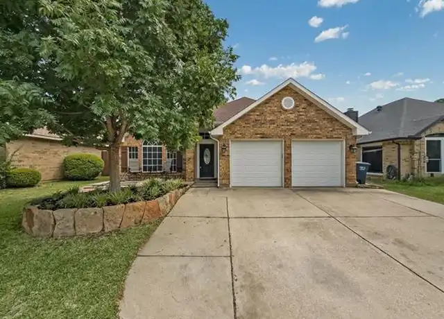 Property at 2745 Salado Trl, Fort Worth, TX, 76118, 3 beds, 2 baths, [object Object]