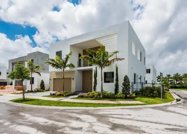 Property at 7456 NW 101st Ave, Doral, FL, 33178, 4 beds, 4 baths, [object Object]