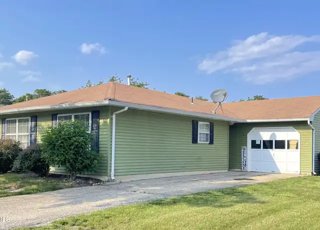 Property at 11 Reef Pl, Brick, NJ, 08723, 2 beds, 2 baths, [object Object]
