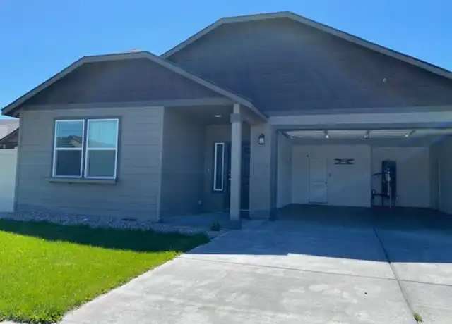 Property at 604 S Lakeland Dr, Moses Lake, WA, 98837, 3 beds, 2 baths, [object Object]