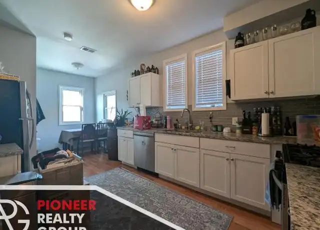 Property at 1520 W Melrose St, Chicago, IL, 60657, 4 beds, 2 baths, [object Object]