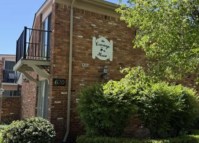 Property at 620 E Lincoln Ave #5, Royal Oak, MI, 48067, 1 bed, 1 bath, [object Object]