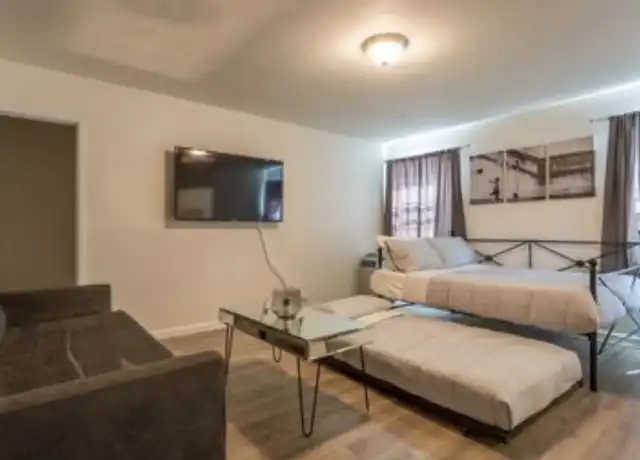 Property at 1567 Westwood Blvd Unit A, Los Angeles, CA, 90024, 1 bed, 1 bath, [object Object]