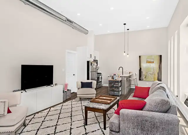 Property at 1218 W Lexington St Unit 201, Chicago, IL, 60607, 3 beds, 2 baths, [object Object]