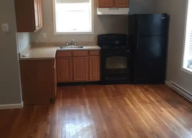 Property at 116 Main St Unit 2B, Peabody, MA, 01960, 1 bed, 1 bath, [object Object]