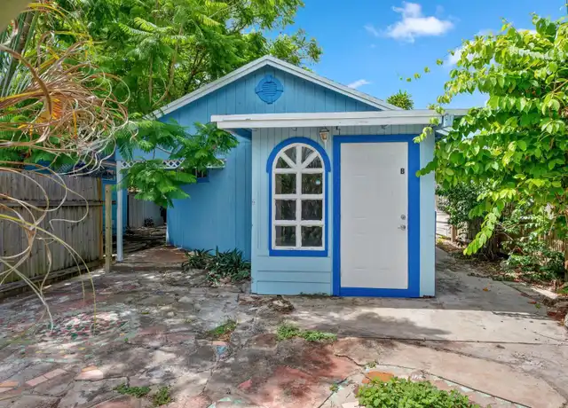 Property at 714 W Lakewood Rd Unit B, West Palm Beach, FL, 33405, 2 beds, 2 baths, [object Object]