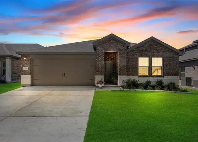 Property at 7313 Mayplace Dr, McKinney, TX, 75071, 4 beds, 2 baths, [object Object]
