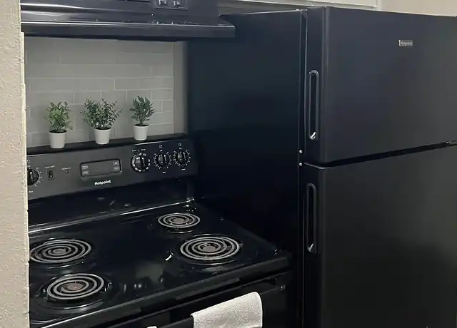 Property at Encore on Mustang - 3037 Mustang Dr, Grapevine, TX, 76051, 1-3 bed, 1-2 bath, [object Object]