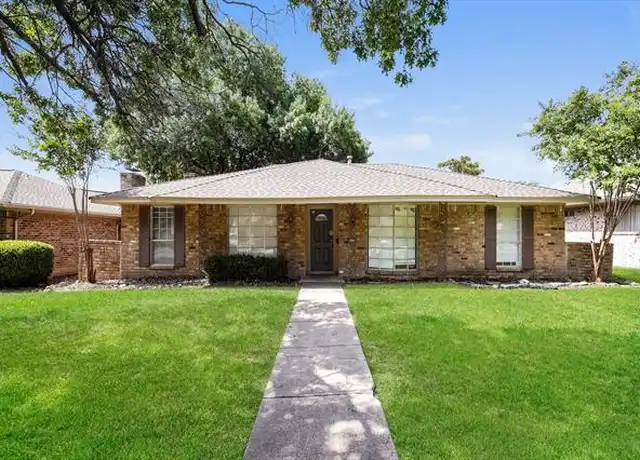 Property at 818 Madrid Dr, Duncanville, TX, 75116, 3 beds, 2 baths, [object Object]