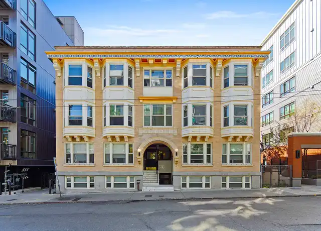 Property at Goldie Apartments - 1521 15th Ave, Seattle, WA, 98122, 1 bed, 1 bath, [object Object]