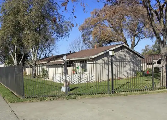 Property at 5581 Mendocino Blvd, Sacramento, CA, 95820, 1 bed, 1 bath, [object Object]